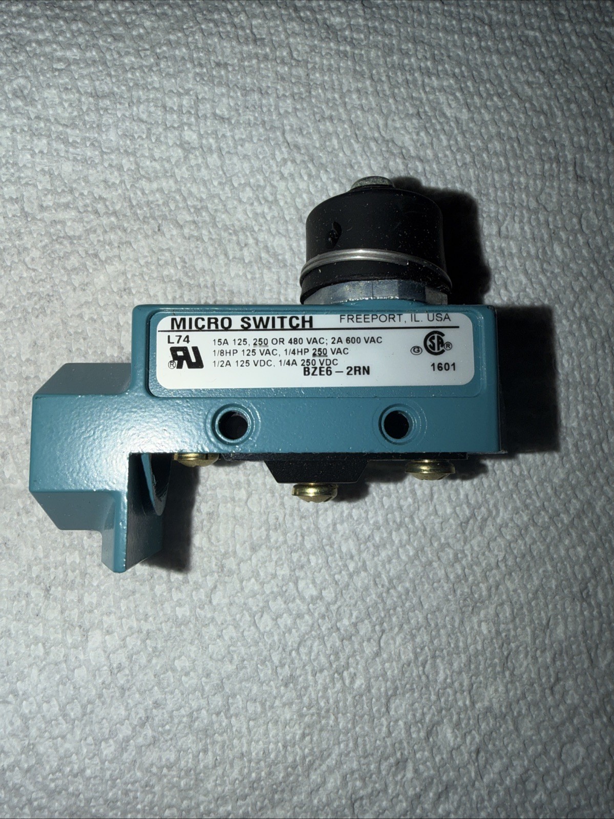 HONEYWELL Micro Switch BZE6-2RN Limit Switch FNIP GENUINE ORIGINAL BRAND NEW