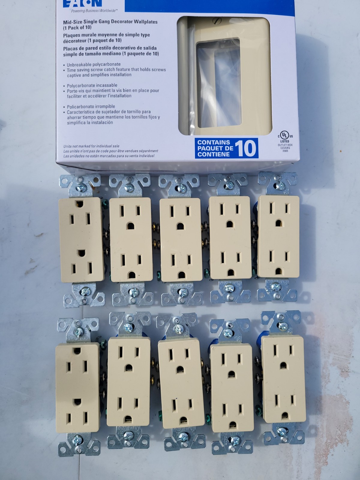 10 Outlets Ivory Decorator Outlet Receptacle 15A, 125V, 5-15R Non TR + 10 Covers