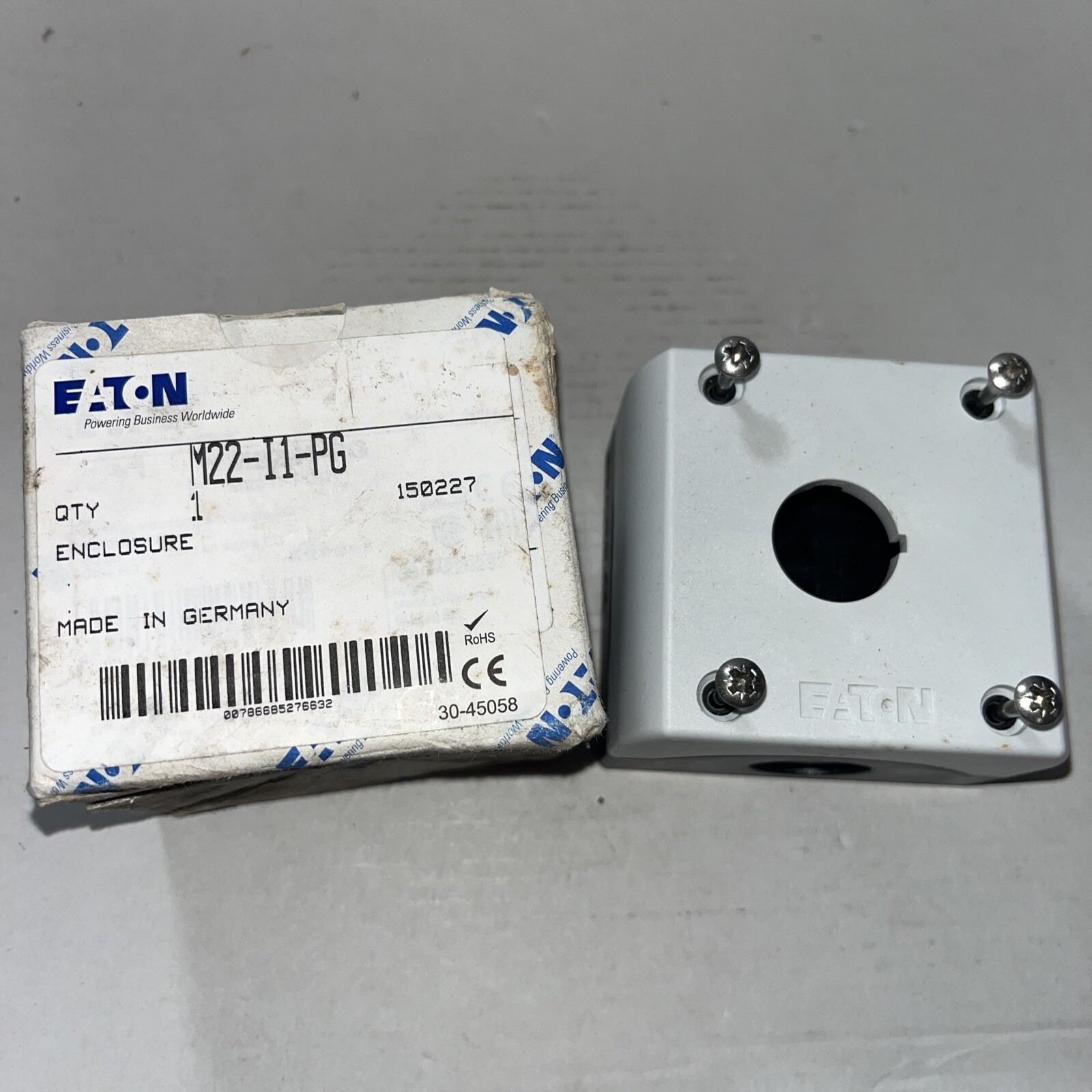Eaton M22-I1-PG Pushbuttons White EA NEMA 4, 4X-13 Surface Mounting Non-illum