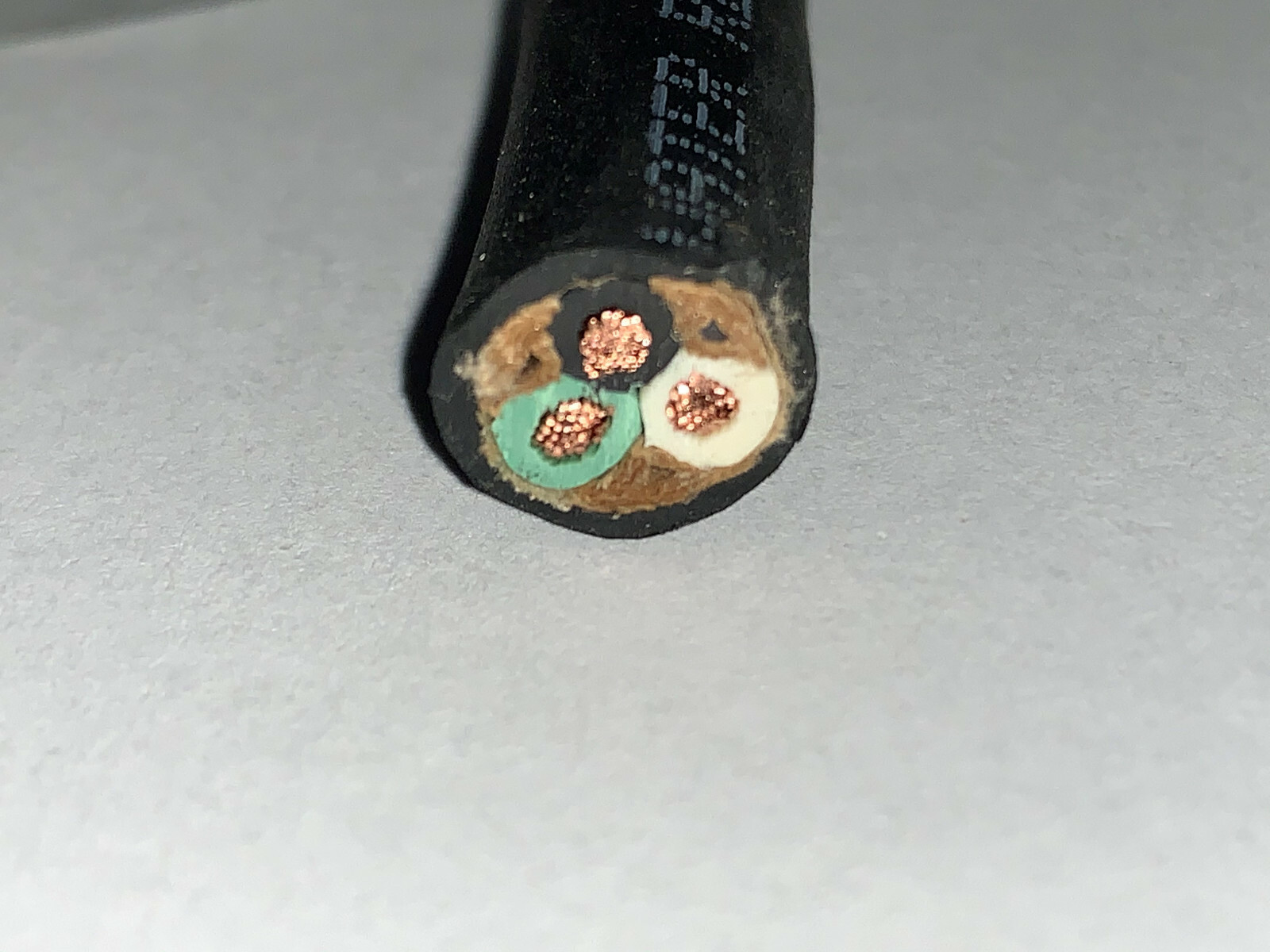 250 FT 14/3 SJOOW SJ SJO SJOW BLACK RUBBER CORD EXTENSION WIRE/CABLE