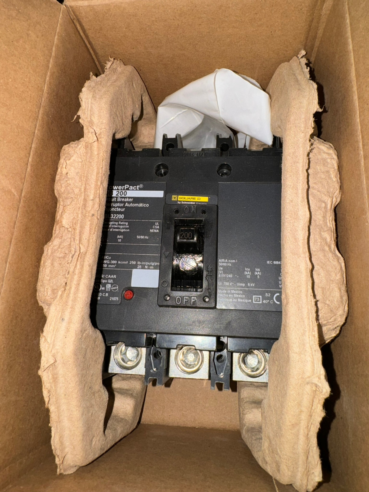 QBL32200 Square D Circuit Breaker 3 Pole 200A 240V