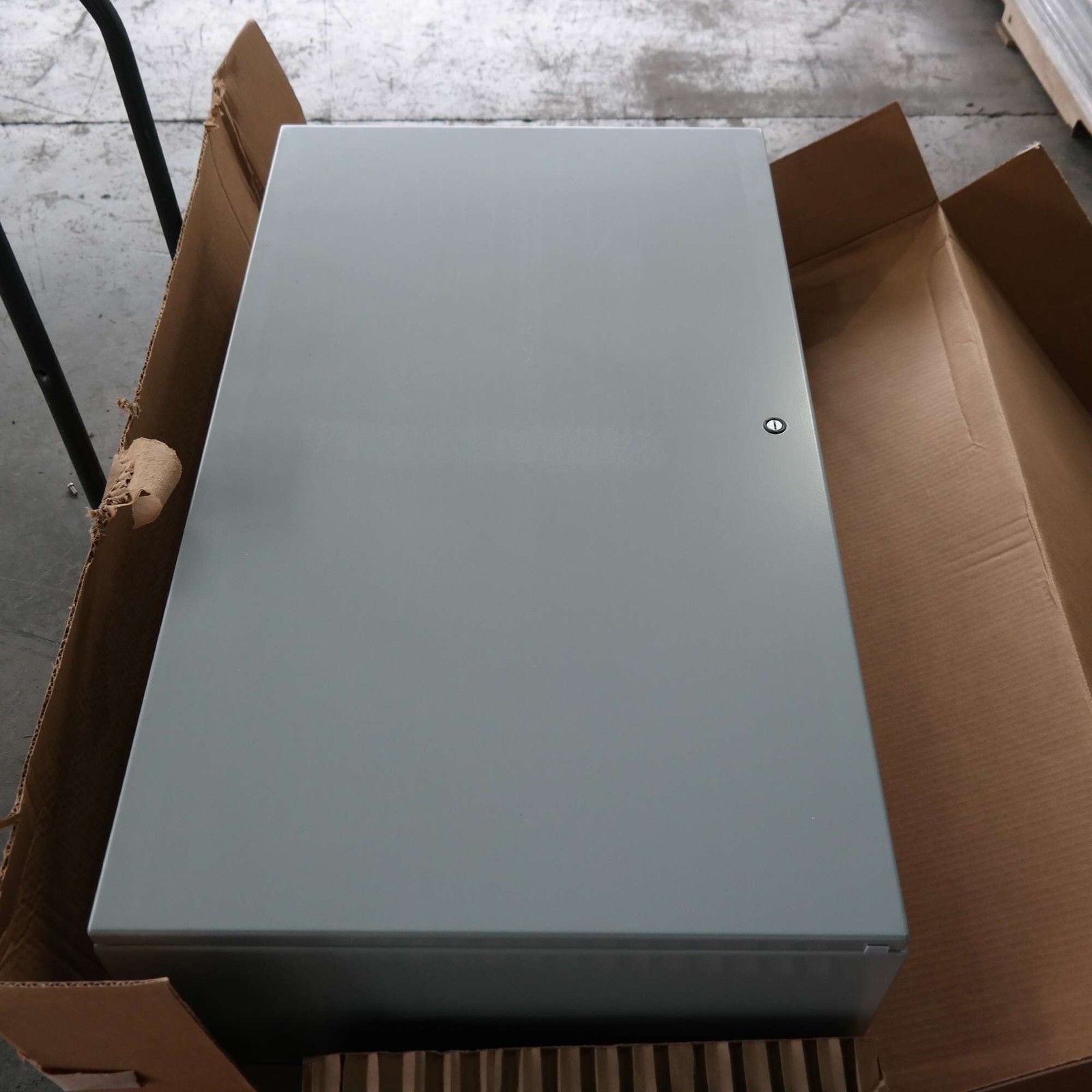 NVENT HOFFMAN CSD422410 Wall Mount Steel Electrical Enclosure 42x24x10 (NEW)