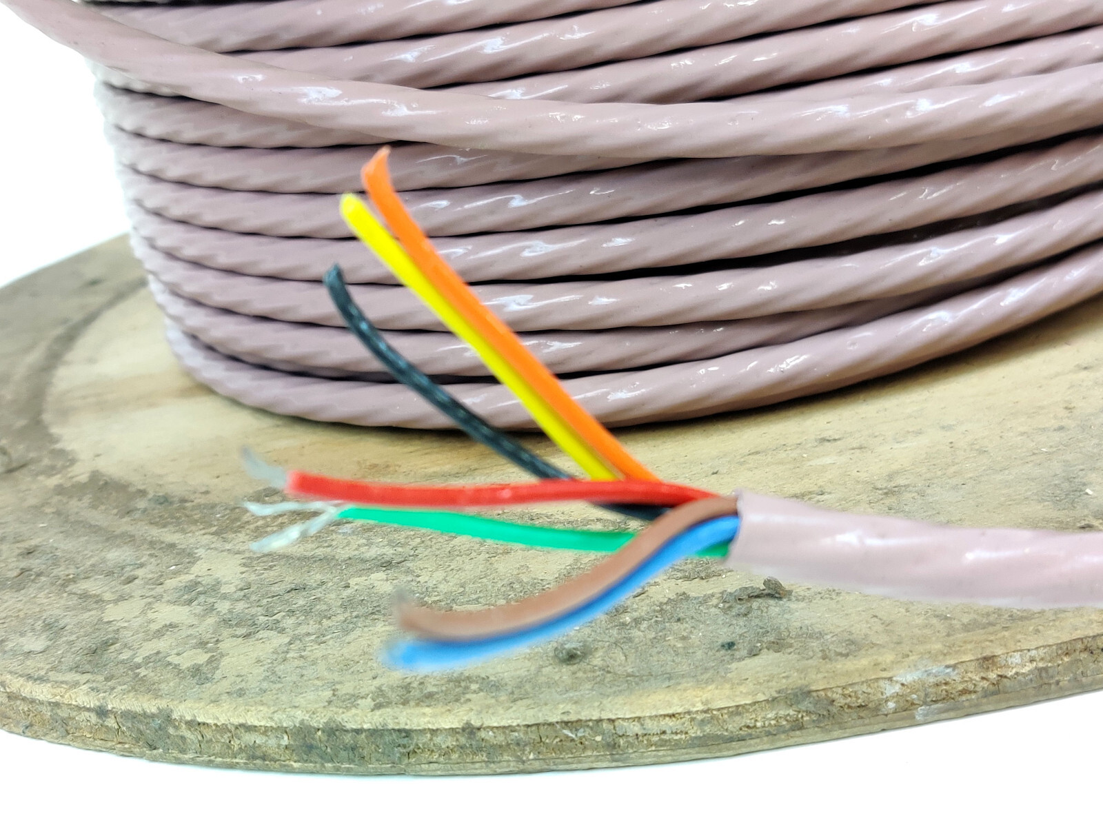 50 ft 16 AWG Multi-Conductor (7×8) 600V compare Style 20230A Belden 5306FE
