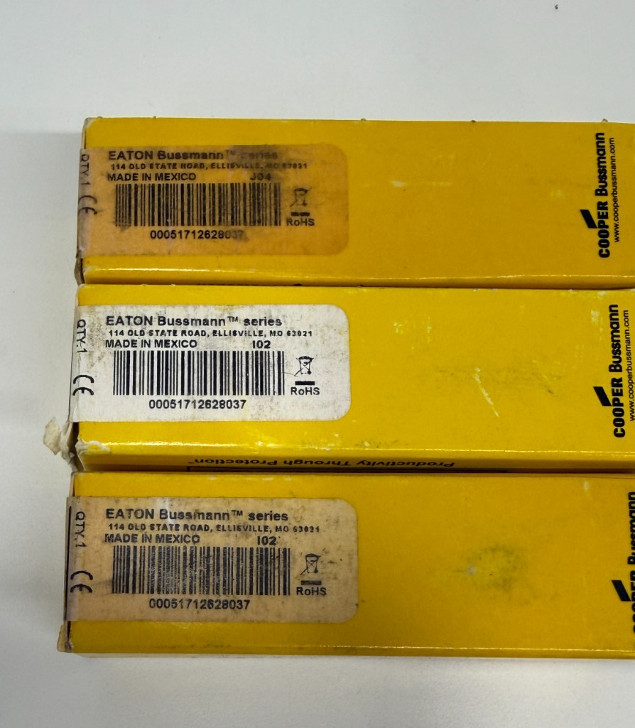 Lot of **3** Eaton Bussmann JJS-200 200A 600V 200kA Class T Fast-Acting Fuses
