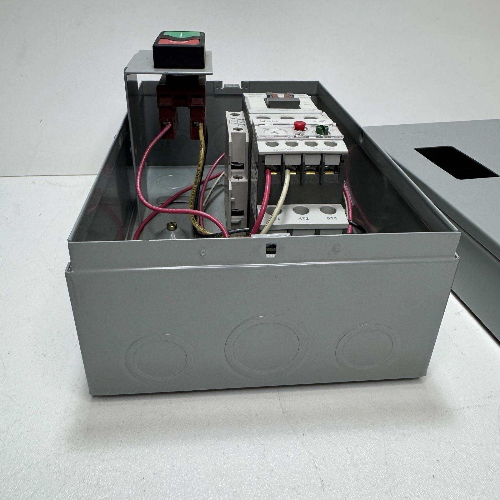 GE C-2000 control – MC-32a contactor 120V coil 32A – LS, MT-32
