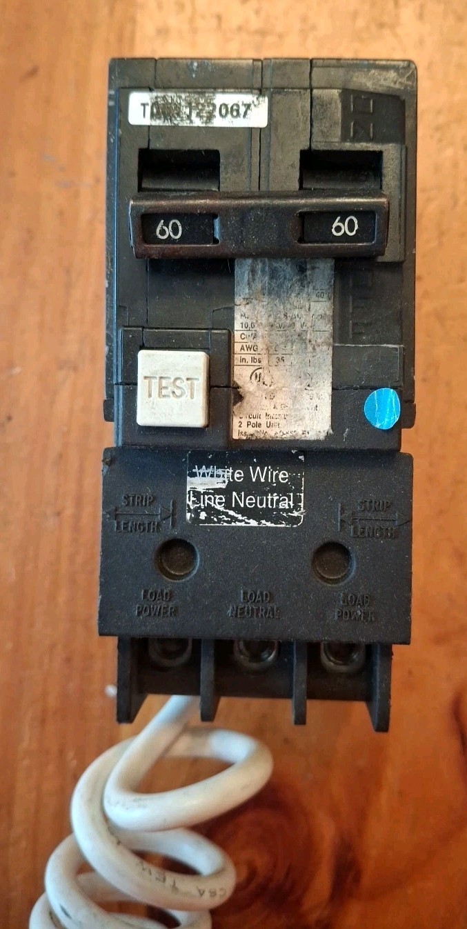 Siemens 120/240V Circuit Breaker – 60Amp (QF260A) *NO LUG SCREWS*