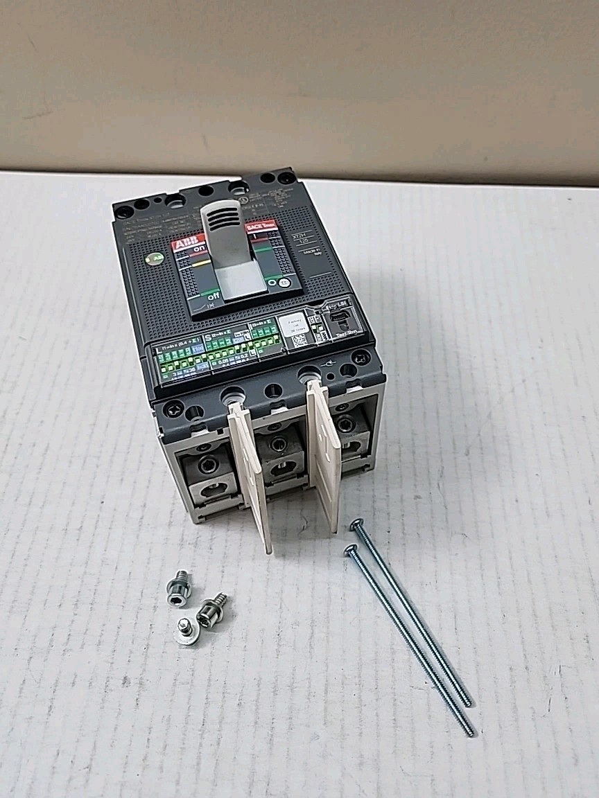 ABB SACE TMAX XT2H 125 3P 20A 600V CIRCUIT BREAKER
