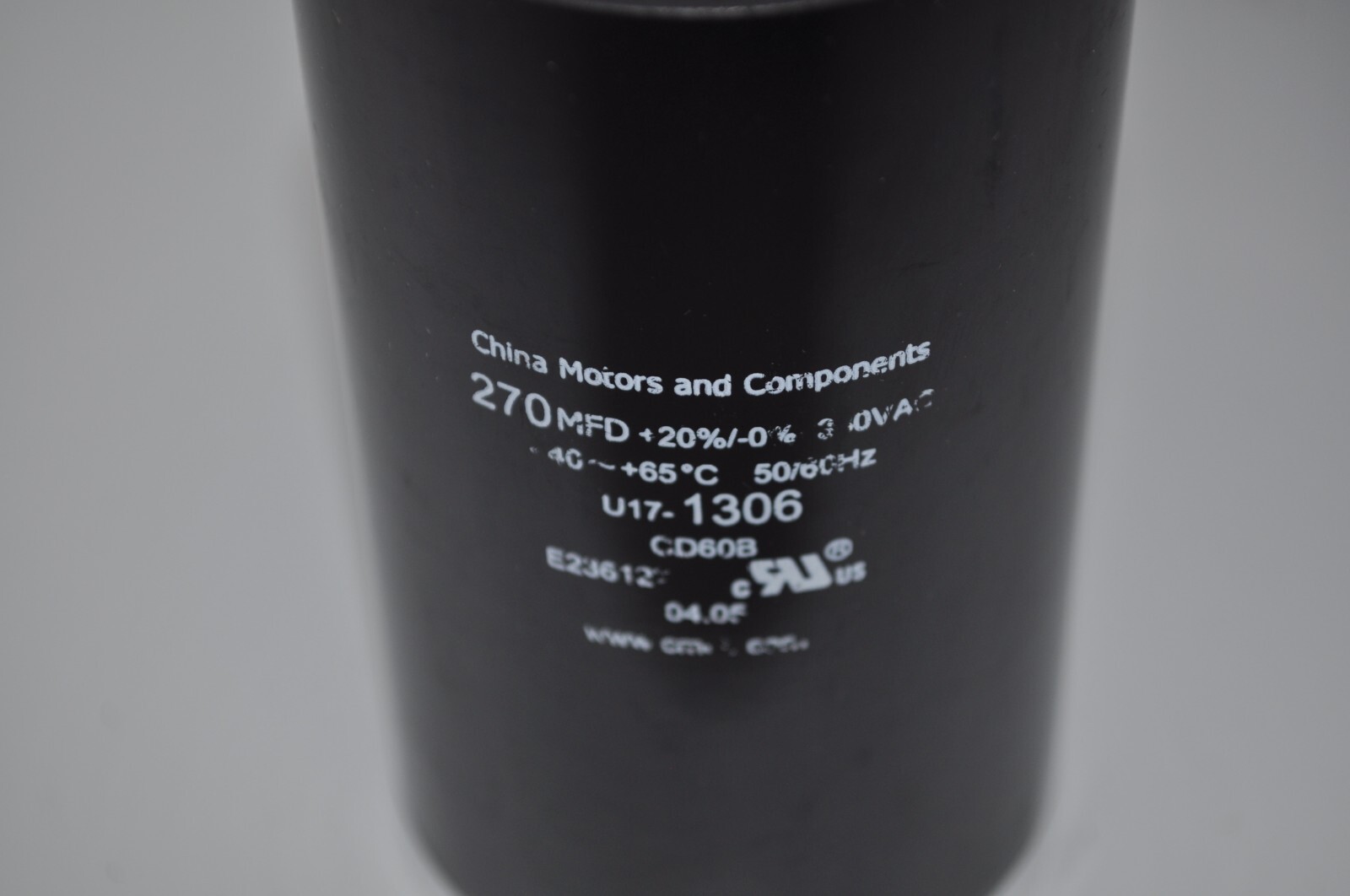 China Motors & Components U17-1306 – 270 MFD 330 VAC 50/60HZ Motor Run Capacitor