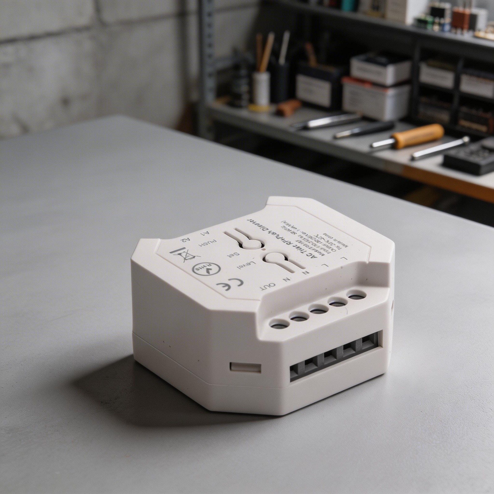 LED Driver AC Triac Dimmer V0 Fire-resistant Housing Automatic Recovery