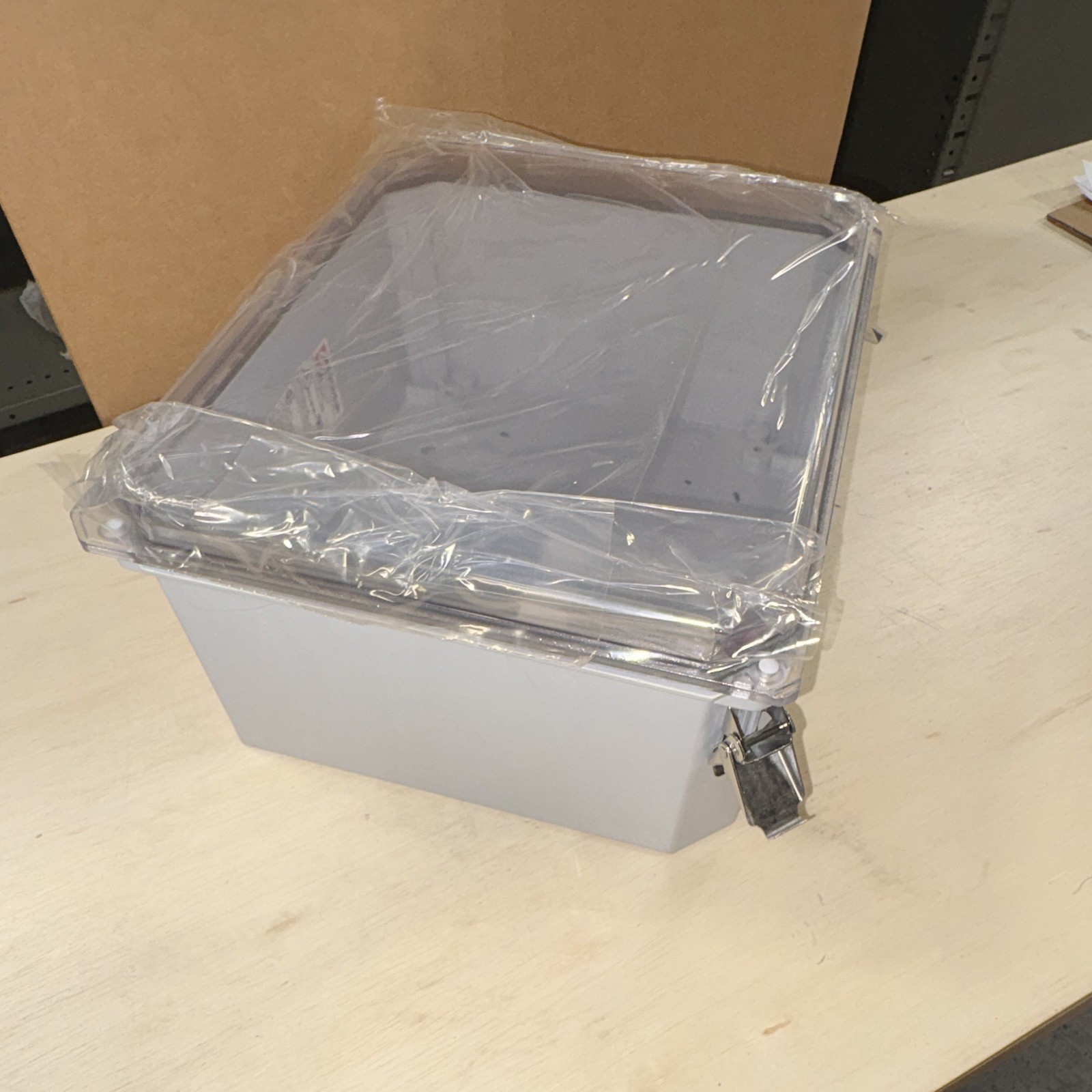 Stahlin Clear Cover SolarGuard DSCC121006HPL IP66 Non-Metallic 12x10x6 Gray