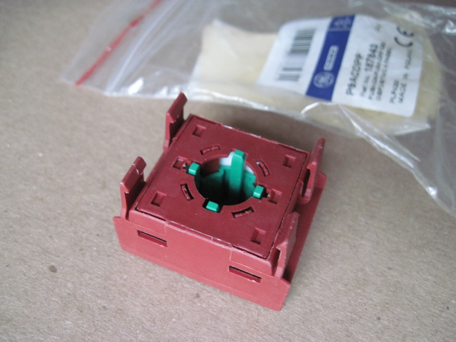 GE P9ACDPP Push-ON / Push-OFF Device 187843, For Pilot Devices