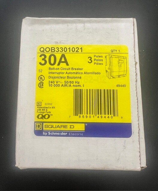 Square D QOB3301021 Circuit Breaker – 30 A, 3 Pole,