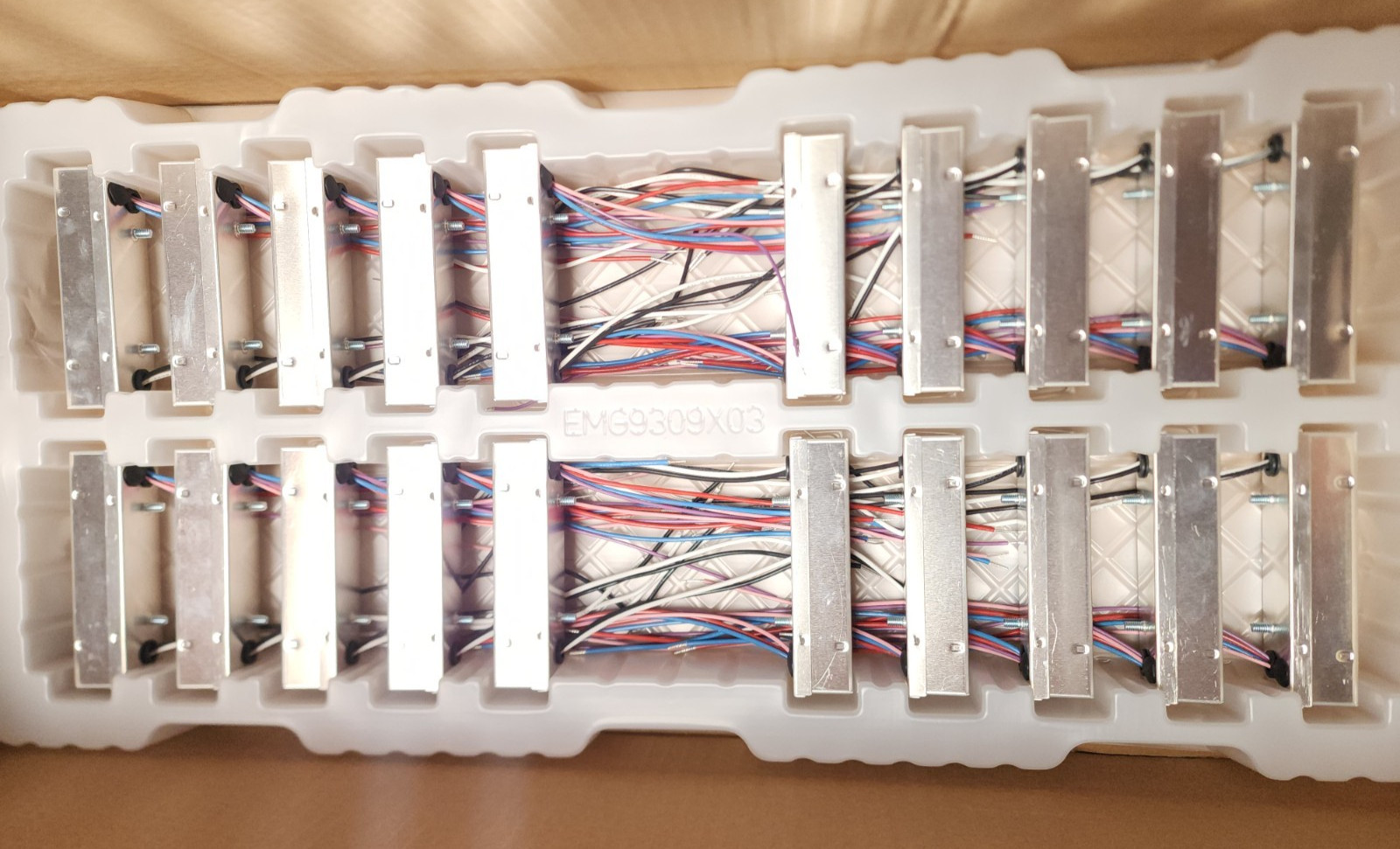 Dimmable LED Driver, PHB50W-1200-42-S, 28-42V , 600 mA, 50.4W, Constant Current
