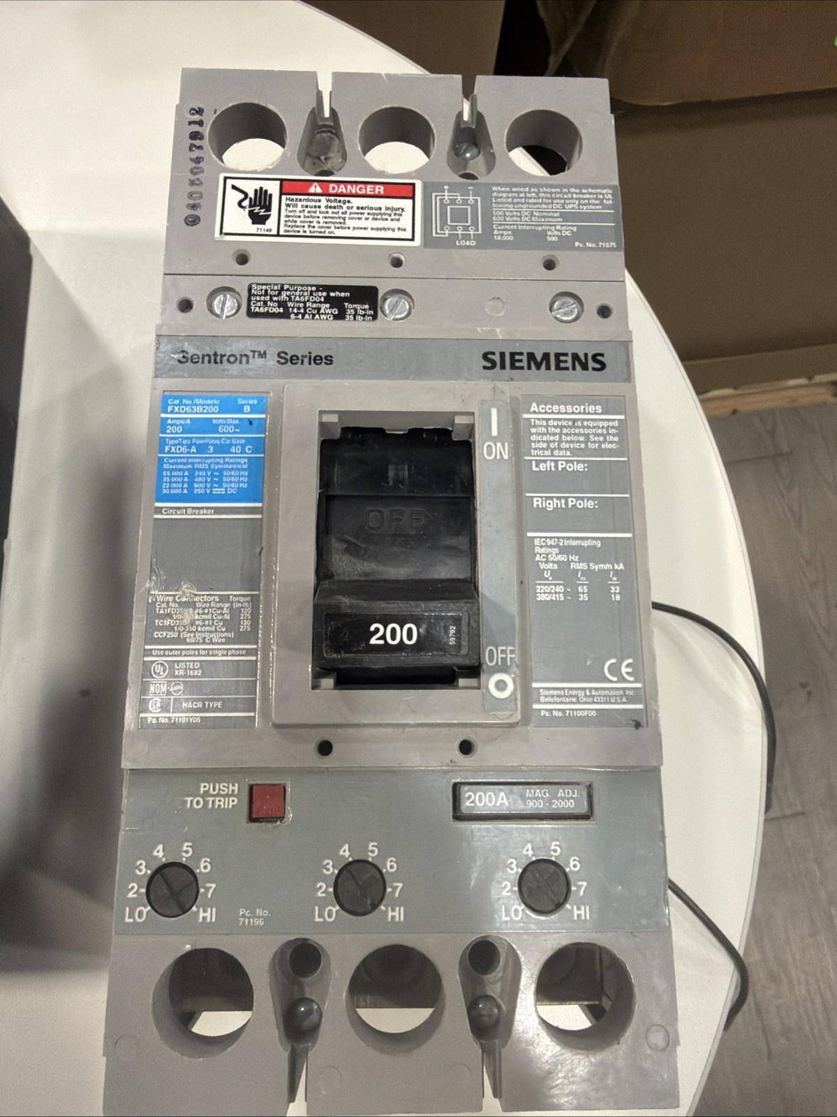Siemens FXD63B200 200A 600V Standard Circuit Breaker