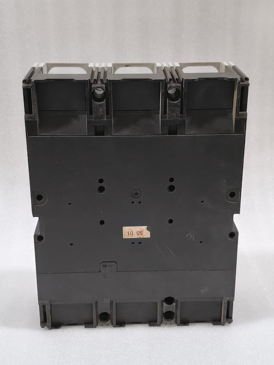 TERASAKI XH630SE TEMBREAK CIRCUIT BREAKER 630AMP 3POLE 65KA 690V FAST SHIPPING