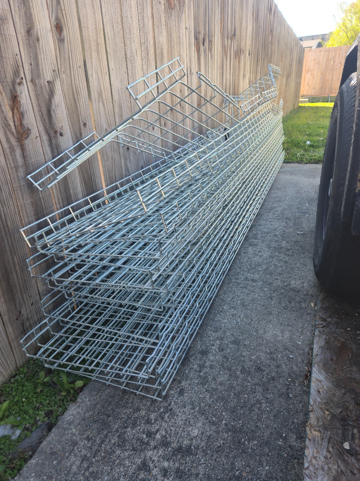 Cablofil 18″x 2″ Wire Mesh Cable Tray Pieces 120″ & 60″ Long – 145 total feet