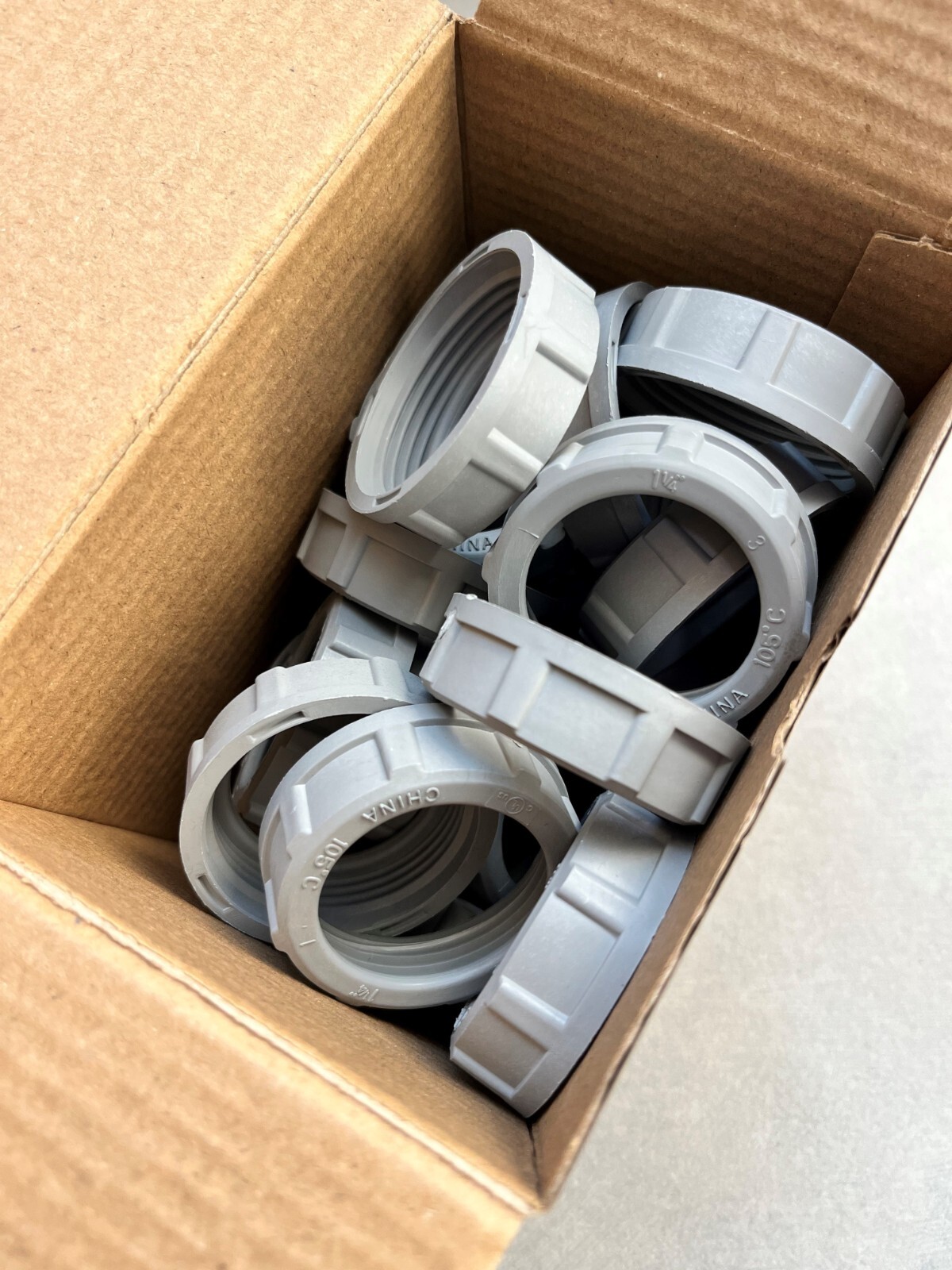 1-1/4″ Thermoplastic Insulating Rigid Metal Conduit Bushing PVC UL CSA 100 pc