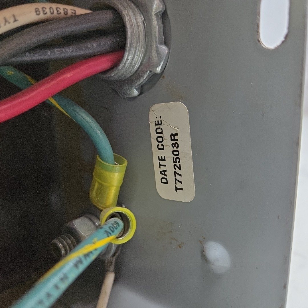 Emerson Hevi-Duty Transformer HS14F3BS 3kVA Pri: 190/220×380/440V Sec: 110/220