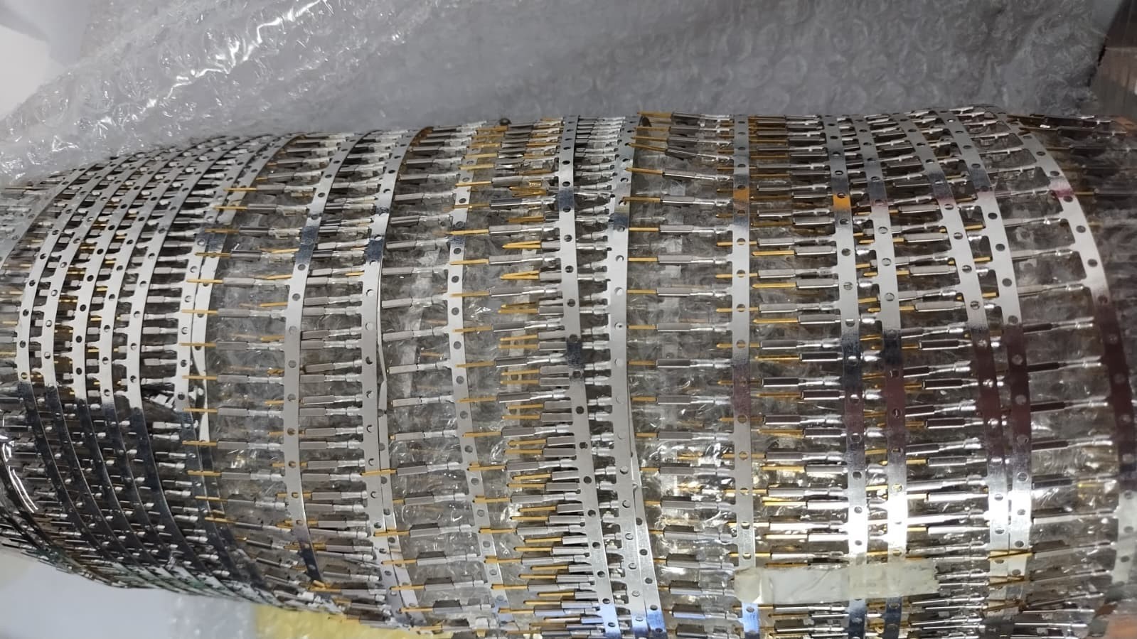 ≈3K PCS CUT TAPE TE 963716-2 Pin Contact Gold 18-20 AWG Crimp