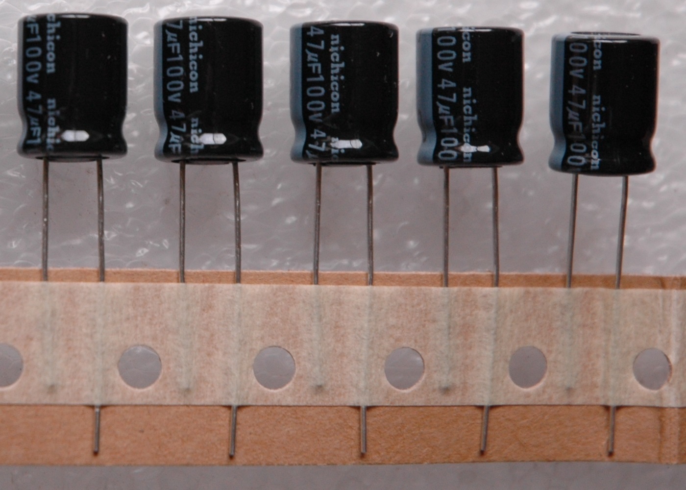 10 PCs Nichicon 100v 47uf 47mfd Radial Electrolytic Capacitor 10mmx12.5mm 85°C