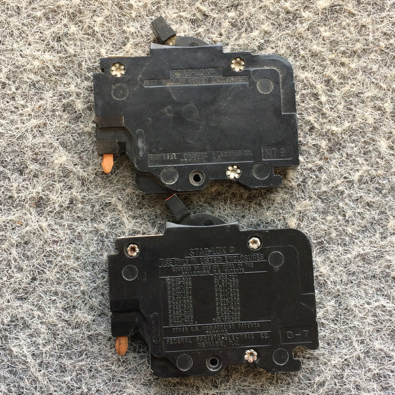 SET Lot of 2 FPE 20 Amp 1 Pole Stab Lok Thin Federal Pacific Breaker NC120 THIN