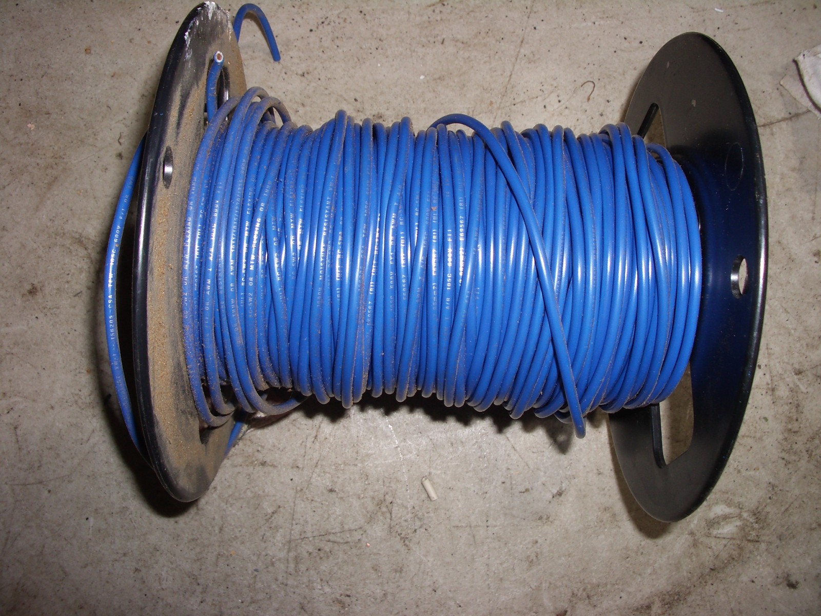 approximately 200ft roll 14awg stranded copper wire MTW THHW boat cable BC-5W2