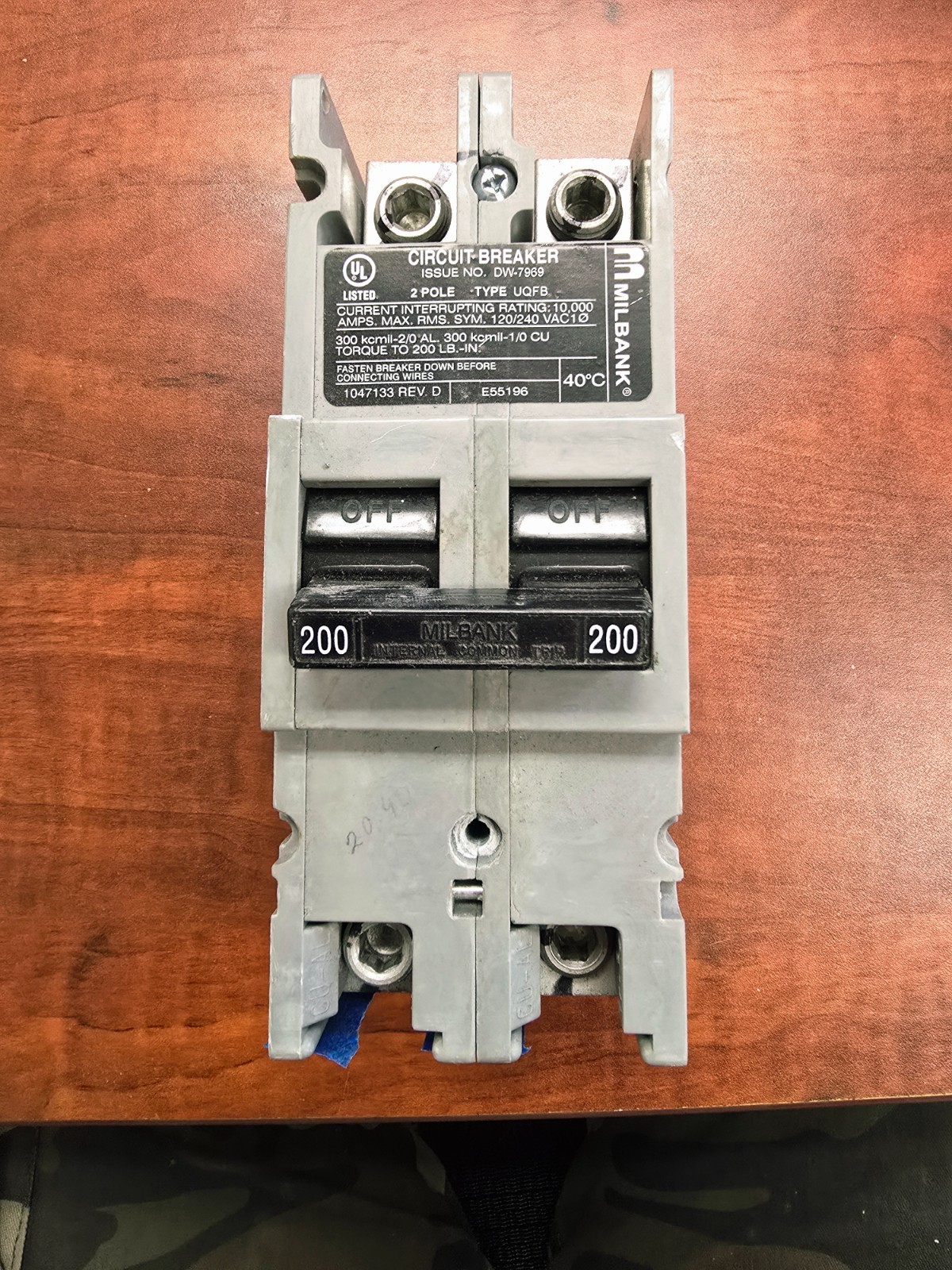 Milbank 200 Amp 2 Pole Type UQFB Circuit Breaker QFL2200N 200A