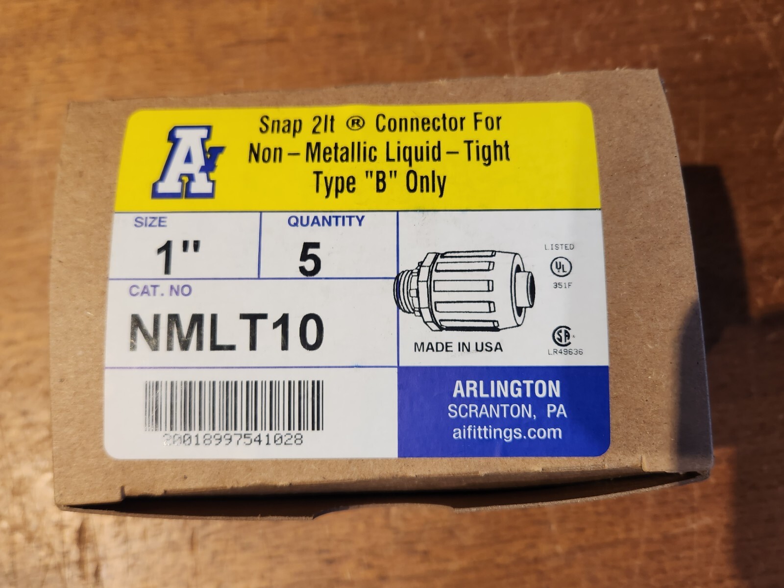 NEW BOX OF 5 Arlington NMLT10 1″ Straight non-metalic Liquid Tight connectors