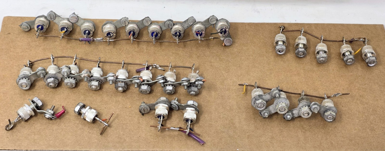 (Lot of 30) Used GE SC260B 25A 200V TRIAC