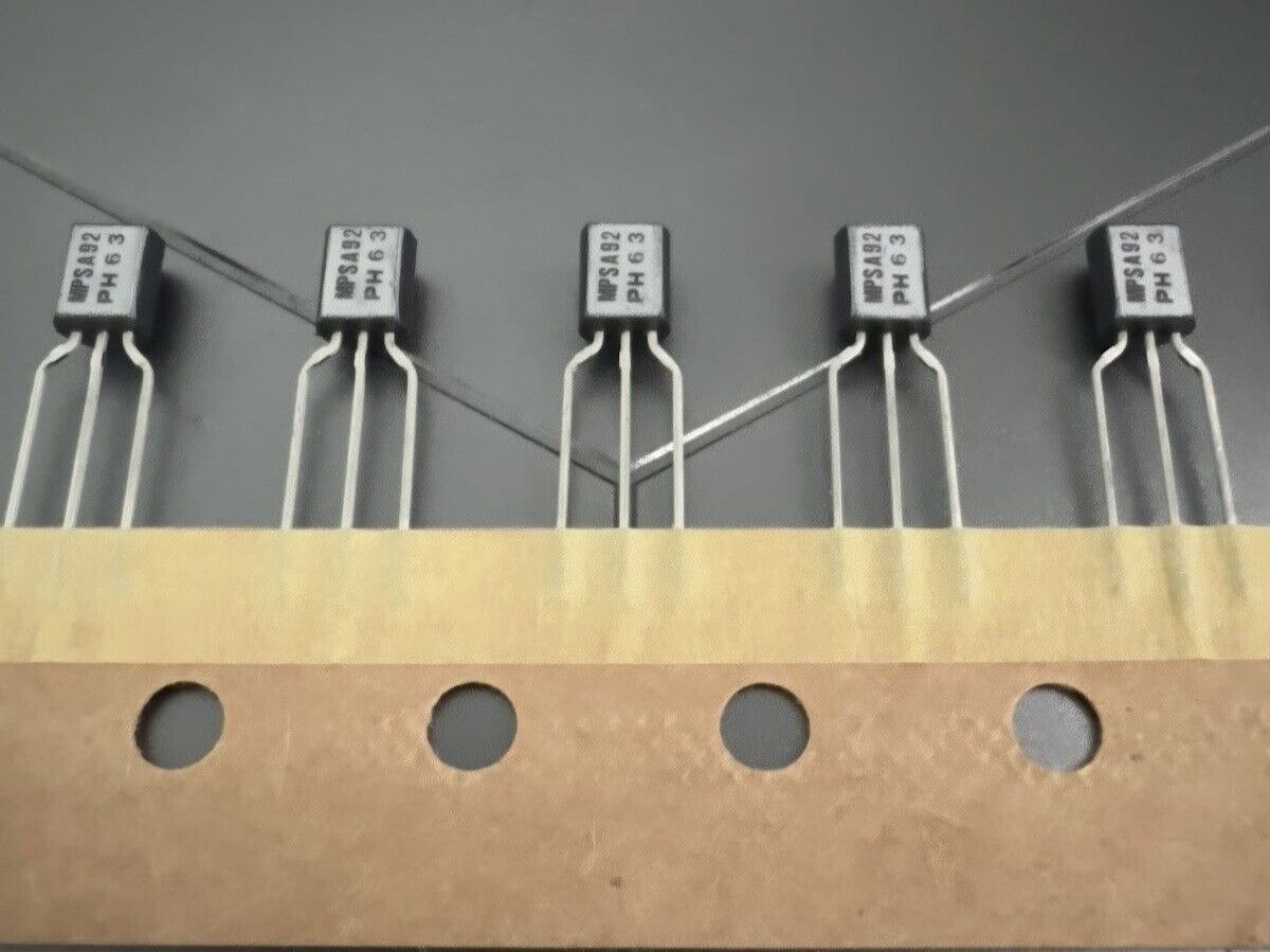 5Pcs MPSA92 Philips 300V PNP Switching Transistor 500mA 625mW TO-92