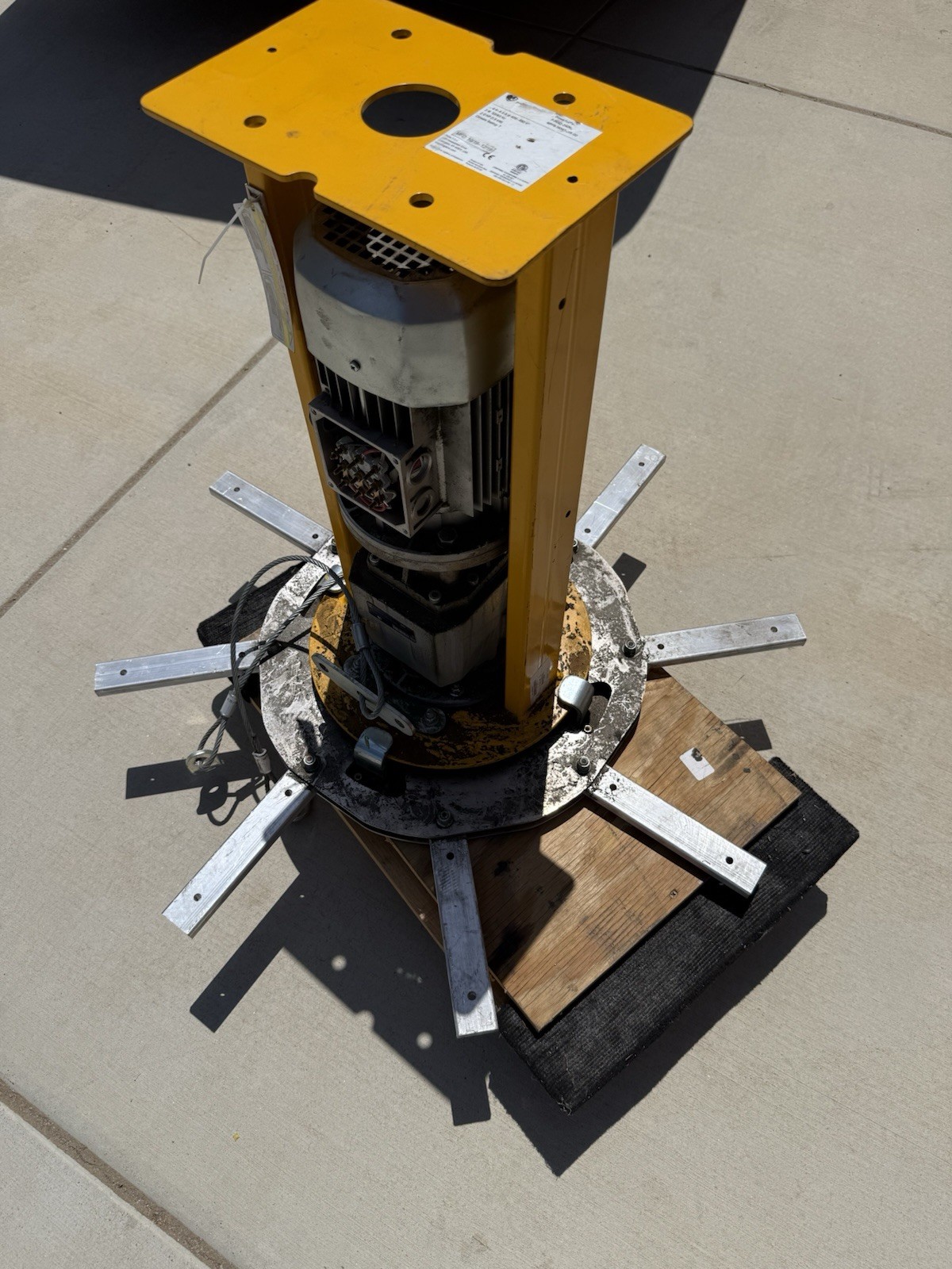 Big Ass Fans Powerfoil D 2 HP Direct Drive Motor 380-480V 3 Phase Only NO BLADES