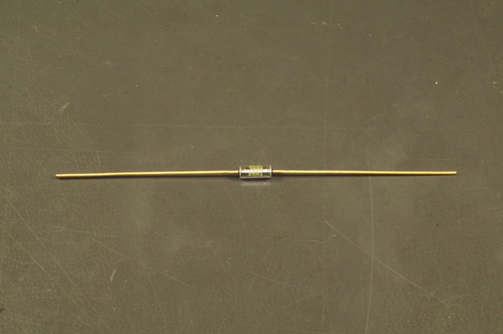 RNR55E94R4BR Vishay Metal Film Resistor 94.4 Ohm 125mW 1/8W 1% Axial Gold NOS