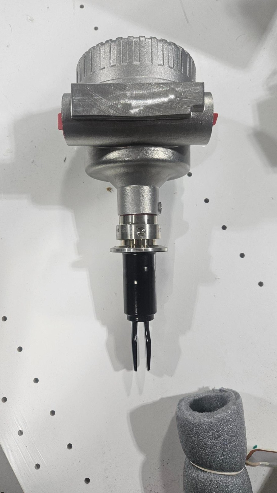 Brand New Rosemount 2120 Explosion Proof Vibrating Fork Level Switch