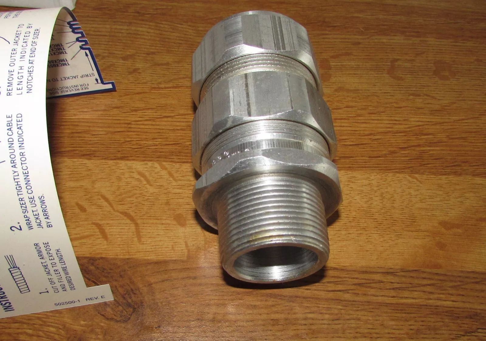 Appleton TMC-140-125, 1-1/4″ Aluminum MC Cable Connector Liquidtight, 1 pc