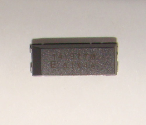 24 pcs 14.97750 MHz Crystals. Type MA-506 by Seiko 7A1d