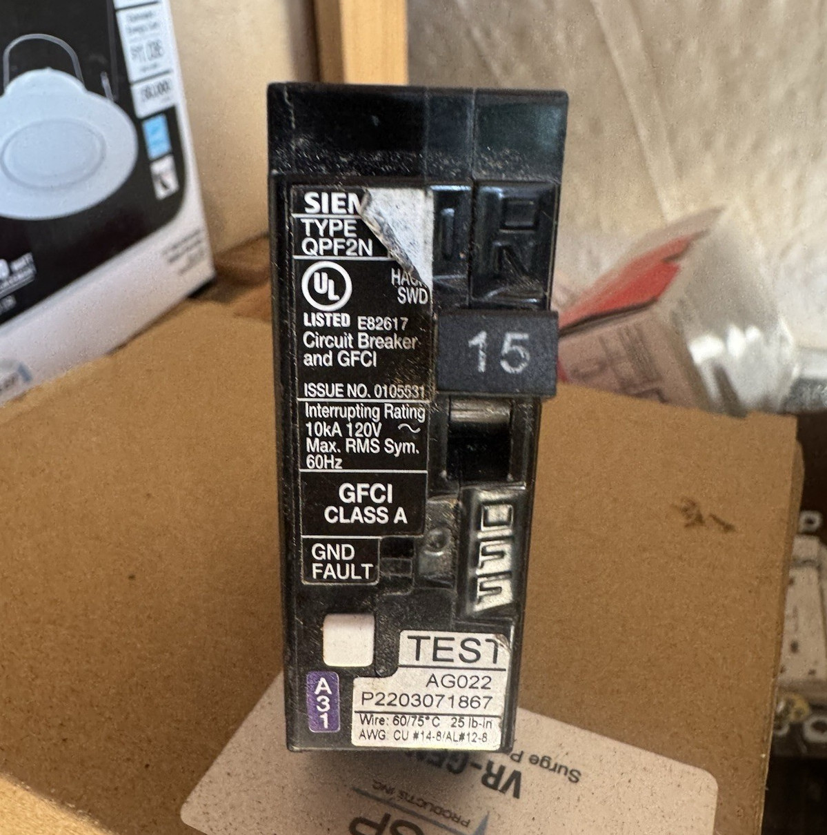 Siemens QPF2N Type QPF2N 1 Pole 15 Amp 120V GFCI Circuit Breaker