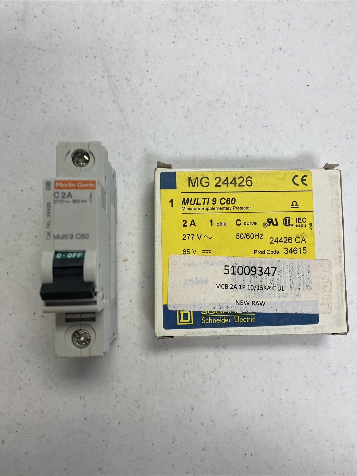 NEW SQUARE D MG 24426 MULTI 9 C60 MINIATURE SUPPLEMENTARY PROTECTOR
