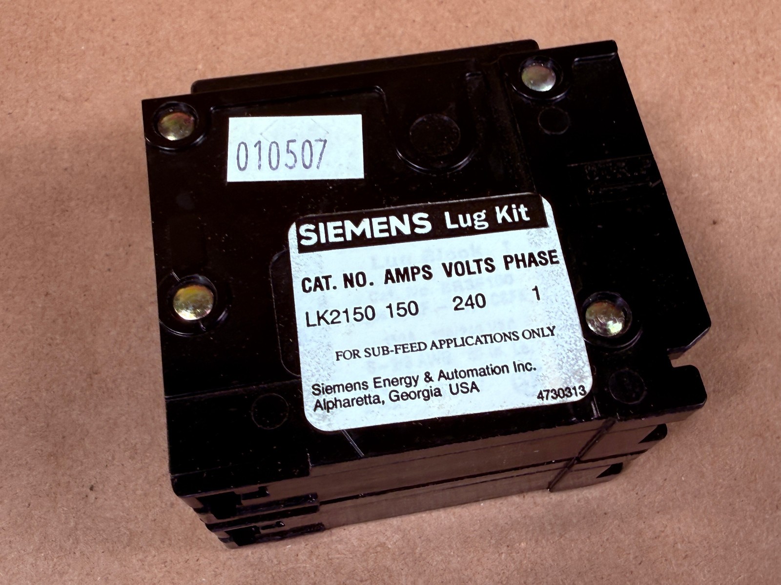 NEW – Siemens LK2150 Feed-Thru or Sub Feed for Siemens Load Centers – Free Ship