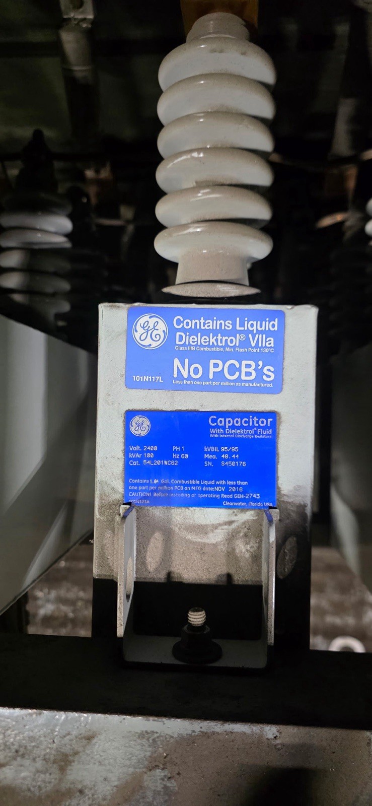 GE 2400V 95/95 kVAr Film Capacitor, Chassis Mount Rectangular 54L201WC62