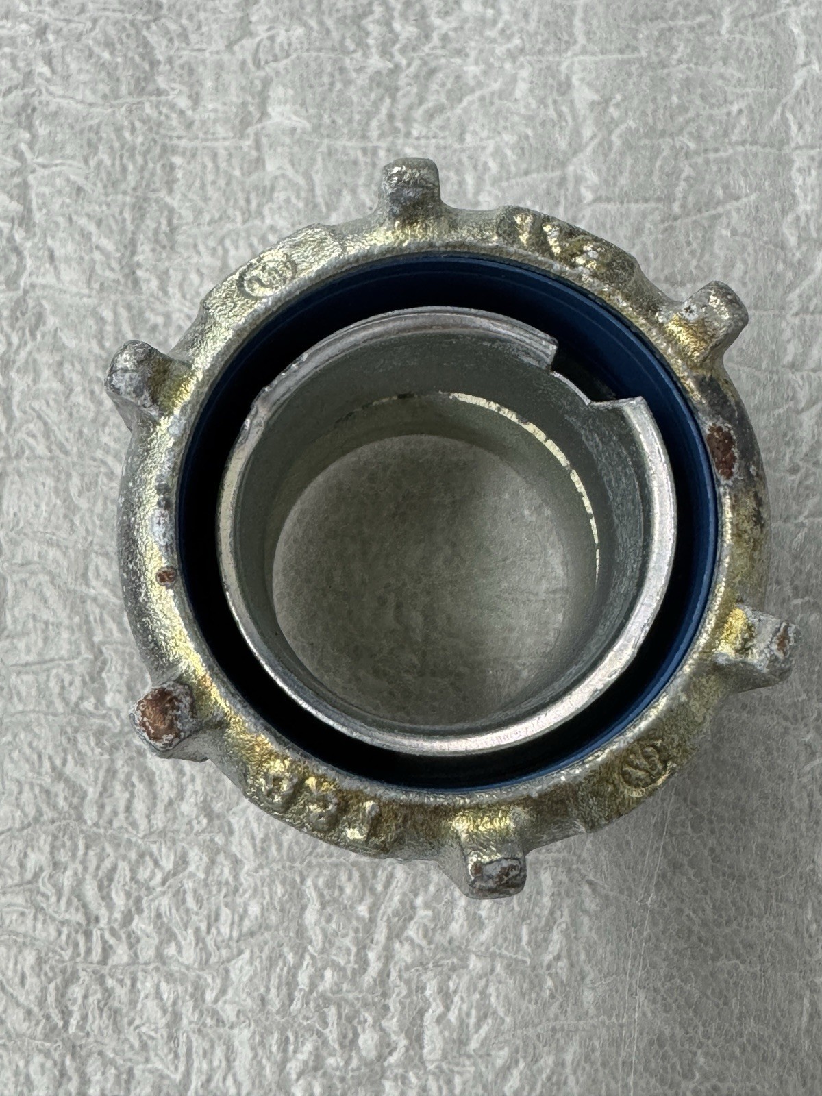 Thomas & Betts 5236, Liquidtight Metallic Conn, 1 1/2 In Non-insulated St, 1 PC