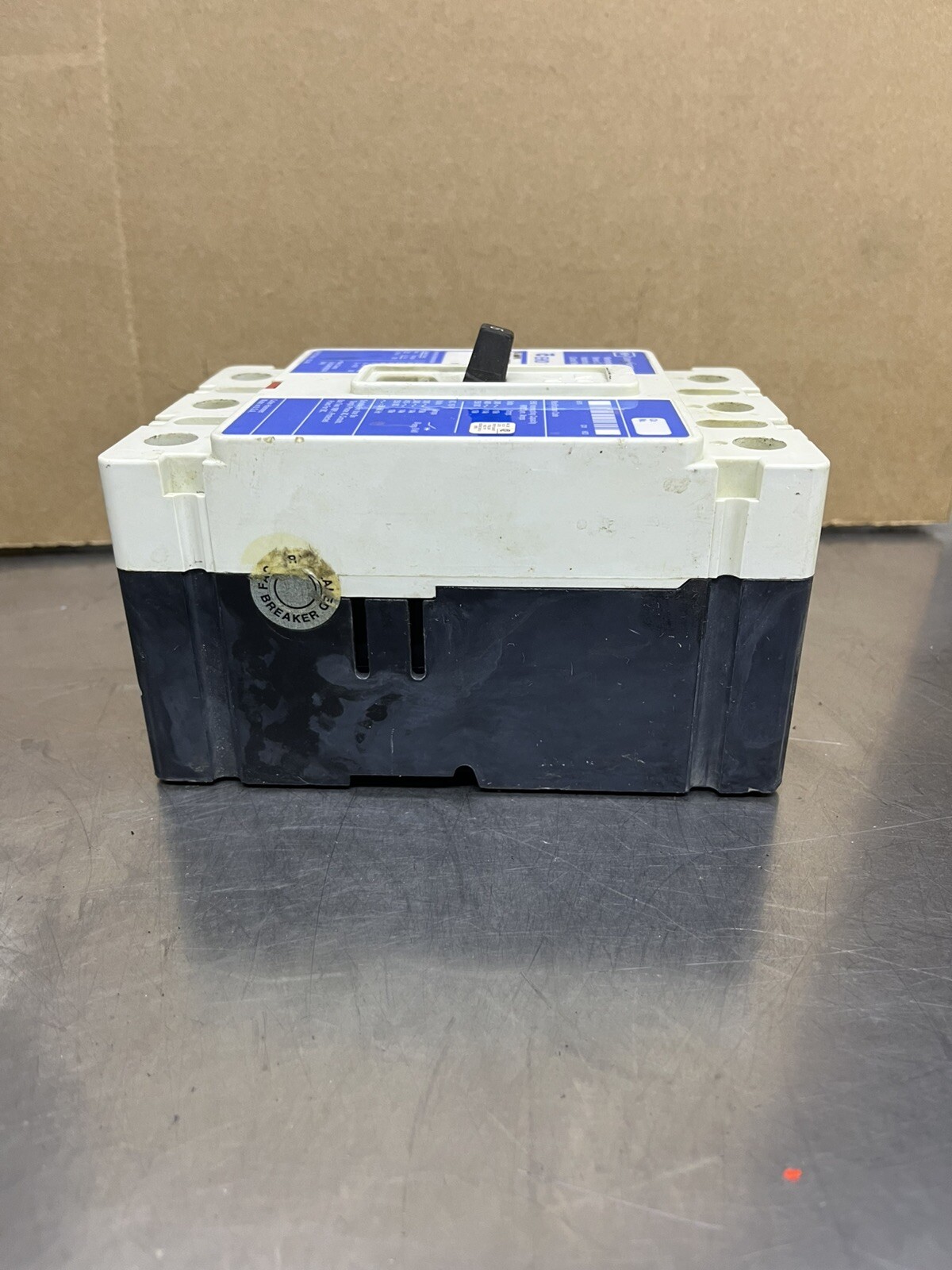 Cutler Hammer EHD3015 3 Pole Industrial Breaker 15 Amp 480V EHD 14K Made In USA