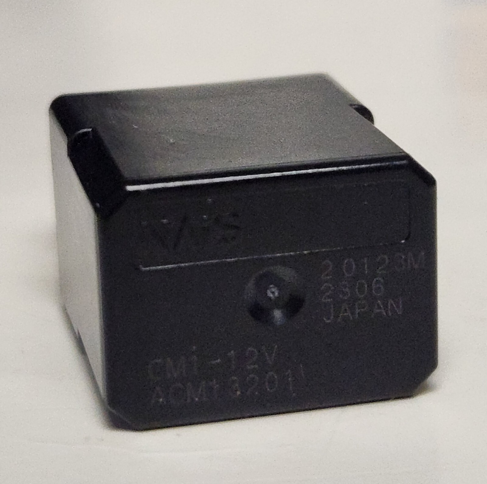 NAIS CM1 12V ACM13201 Automotive Relay 12 VDC 20123M 5 Pin