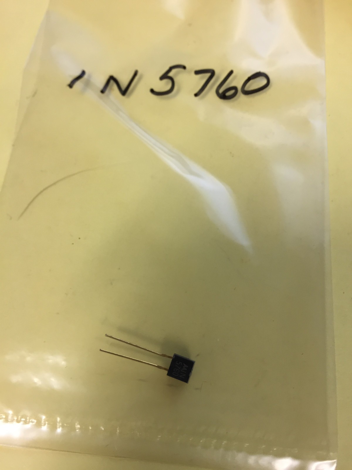 1N5760 24-32V Silicon 3-Layer Bilateral Trigger TO-92 GOLD NEW