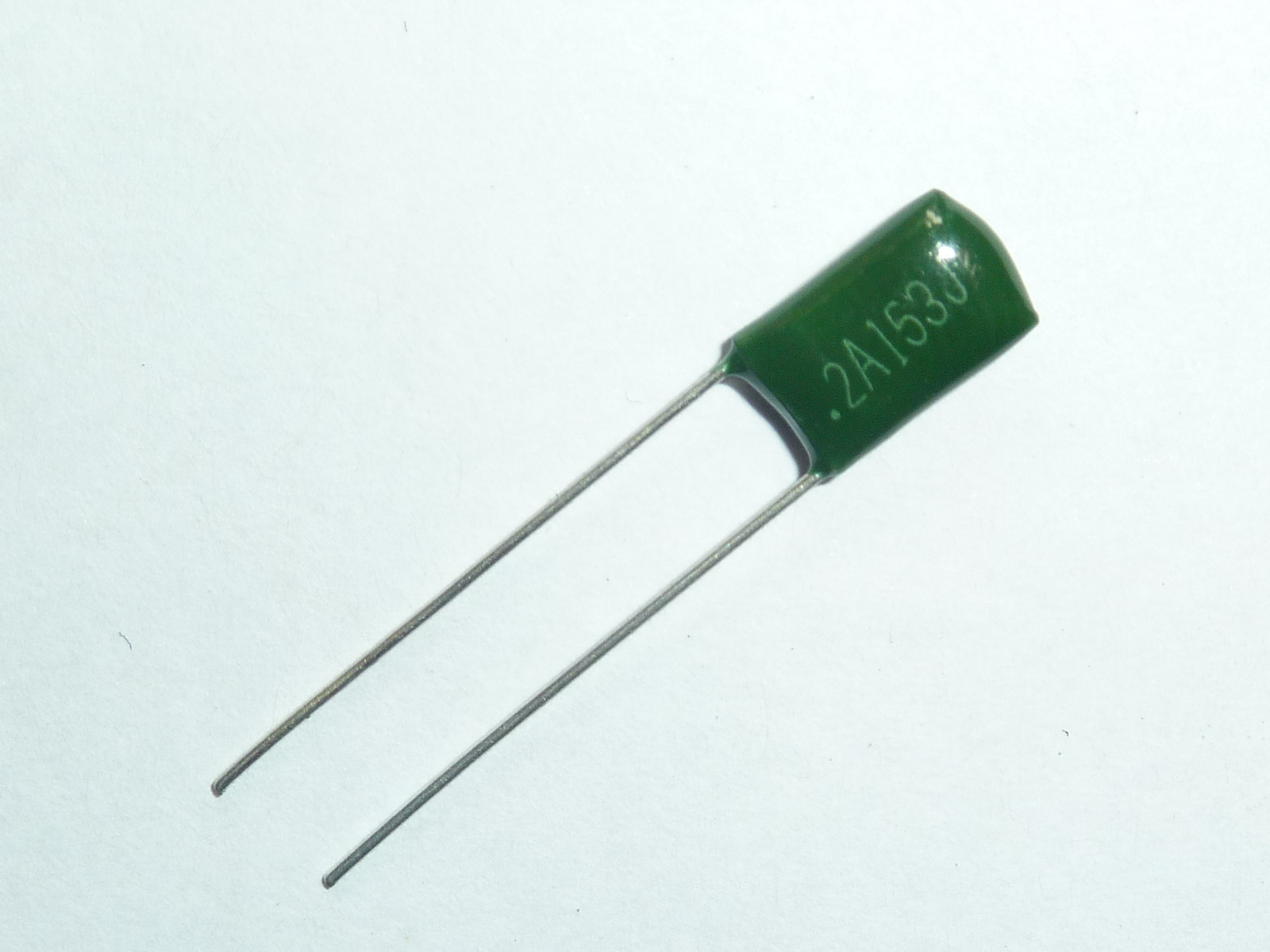 100PCS 100V 0.015uF 15nF 15000pF 2A153J ±5% Mylar Film Capacitors Radial