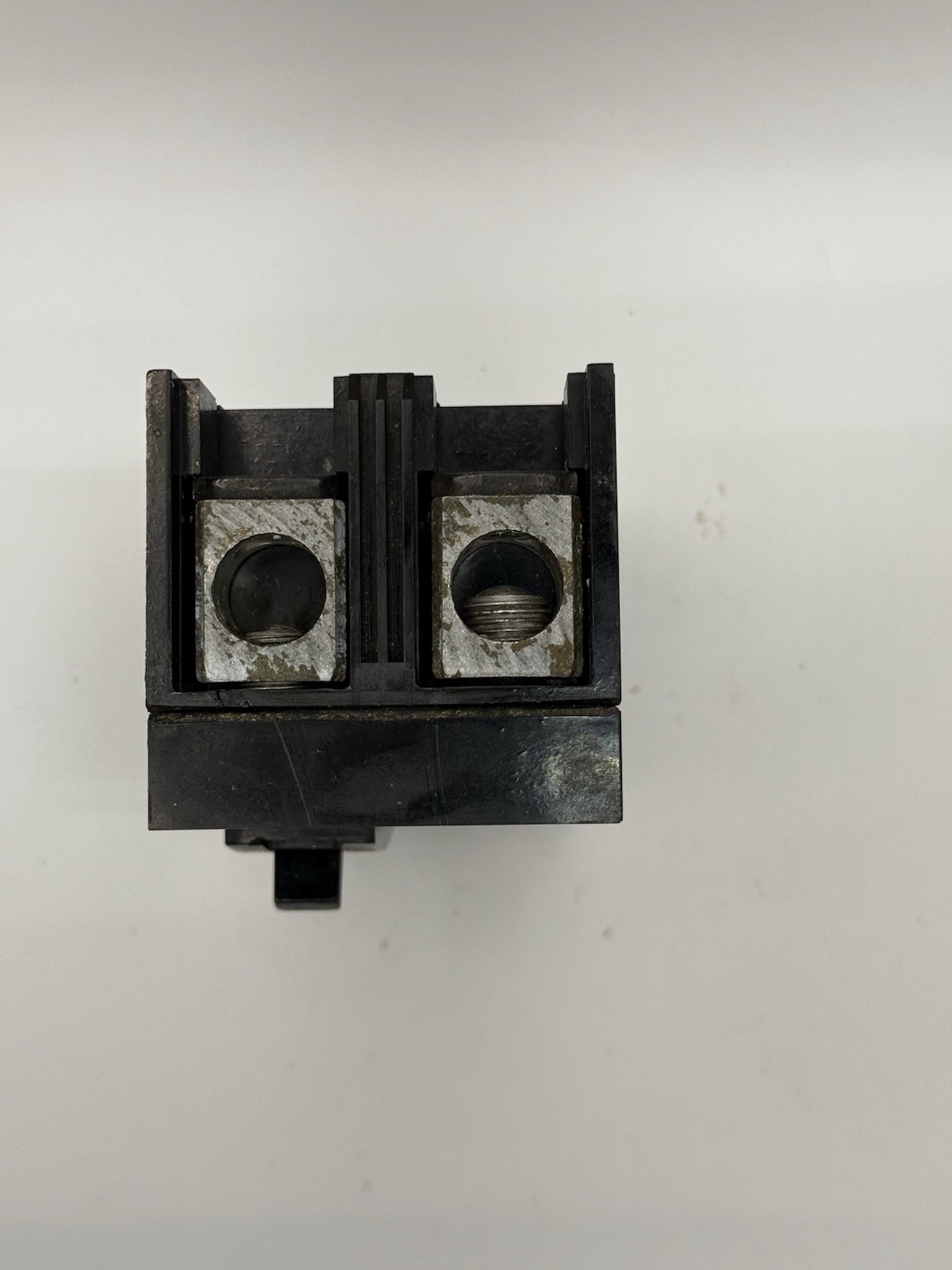 General Electric TQD22200 200A 2-Pole 240V AC Circuit Breaker Thermal Protect