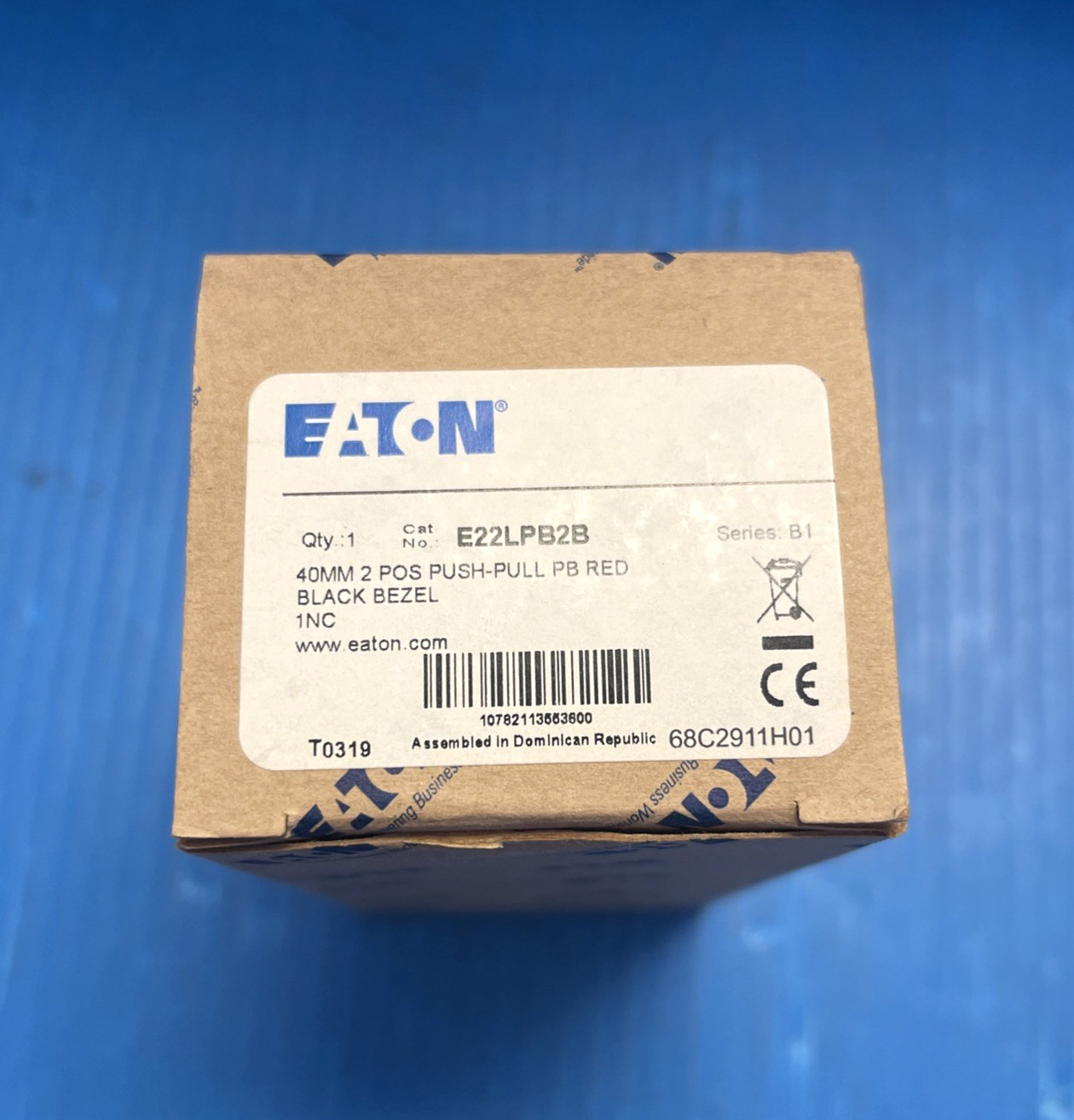 CUTLER HAMMER EATON E22LPB2B RED PUSHBUTTON 2 POS 40MM PUSH-PULL