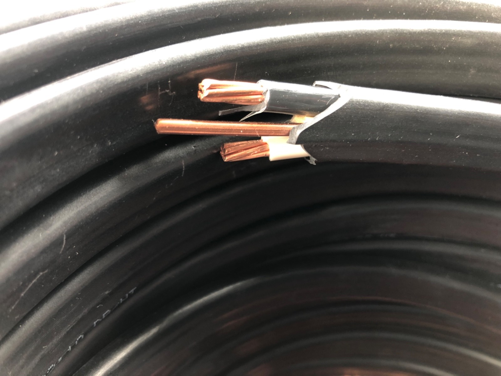 Cerrowire 8-2 NM-B Stranded CerroMax SlipWire Building Wire 25 Ft