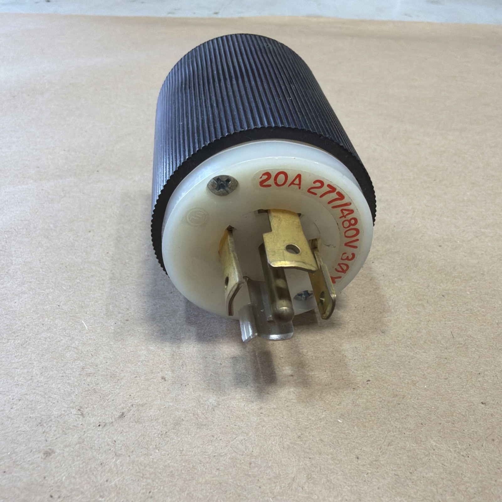 Hubbell 20A 120/208V 3Ø 5 Wire Male Twist-Lock Plug HBL2511 NEW