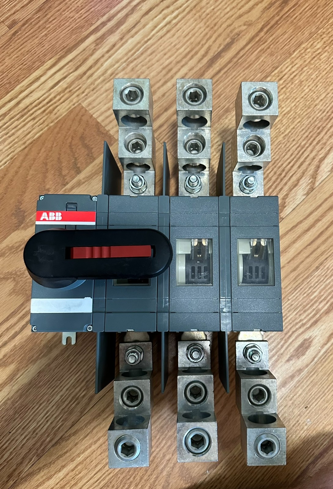 ABB OT400U03 3 Pole 400A 600V Non-Fusible Disconnect Switch W/ OZXA400 Lugs