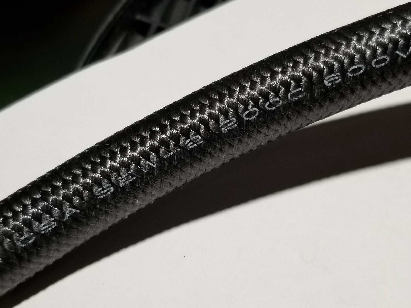Belden 30801 #1awg UL-3126 Hi-Temp Fiberglass Hook-up/Lead Wire 200C Black /1ft